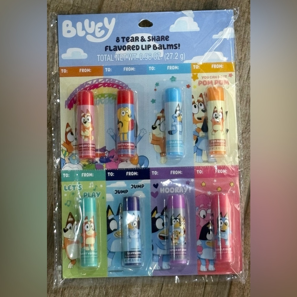 Bluey 8 Tear & Share Flavored Lip Balm
